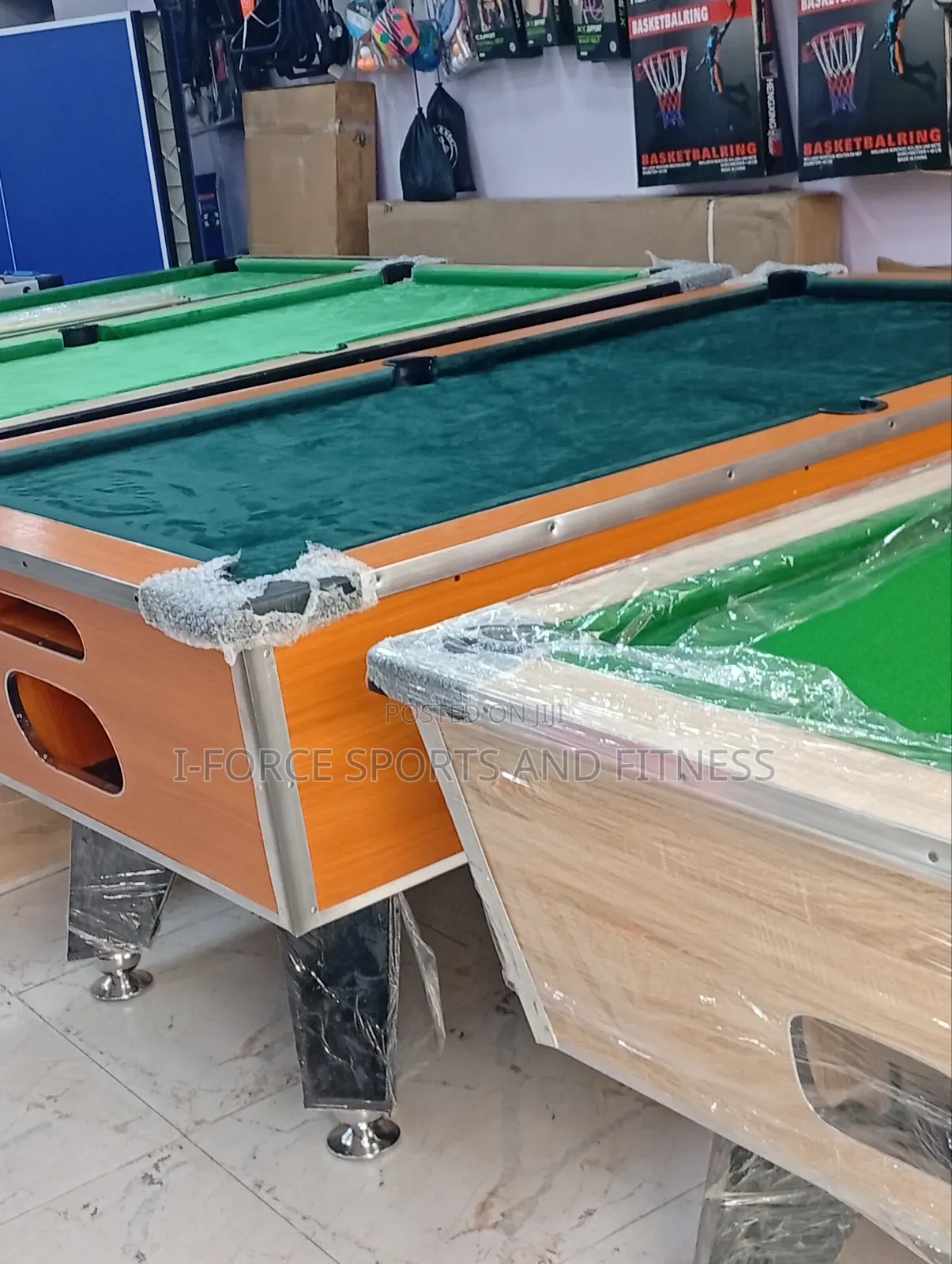 None Marble Coin Operated Snooker Board