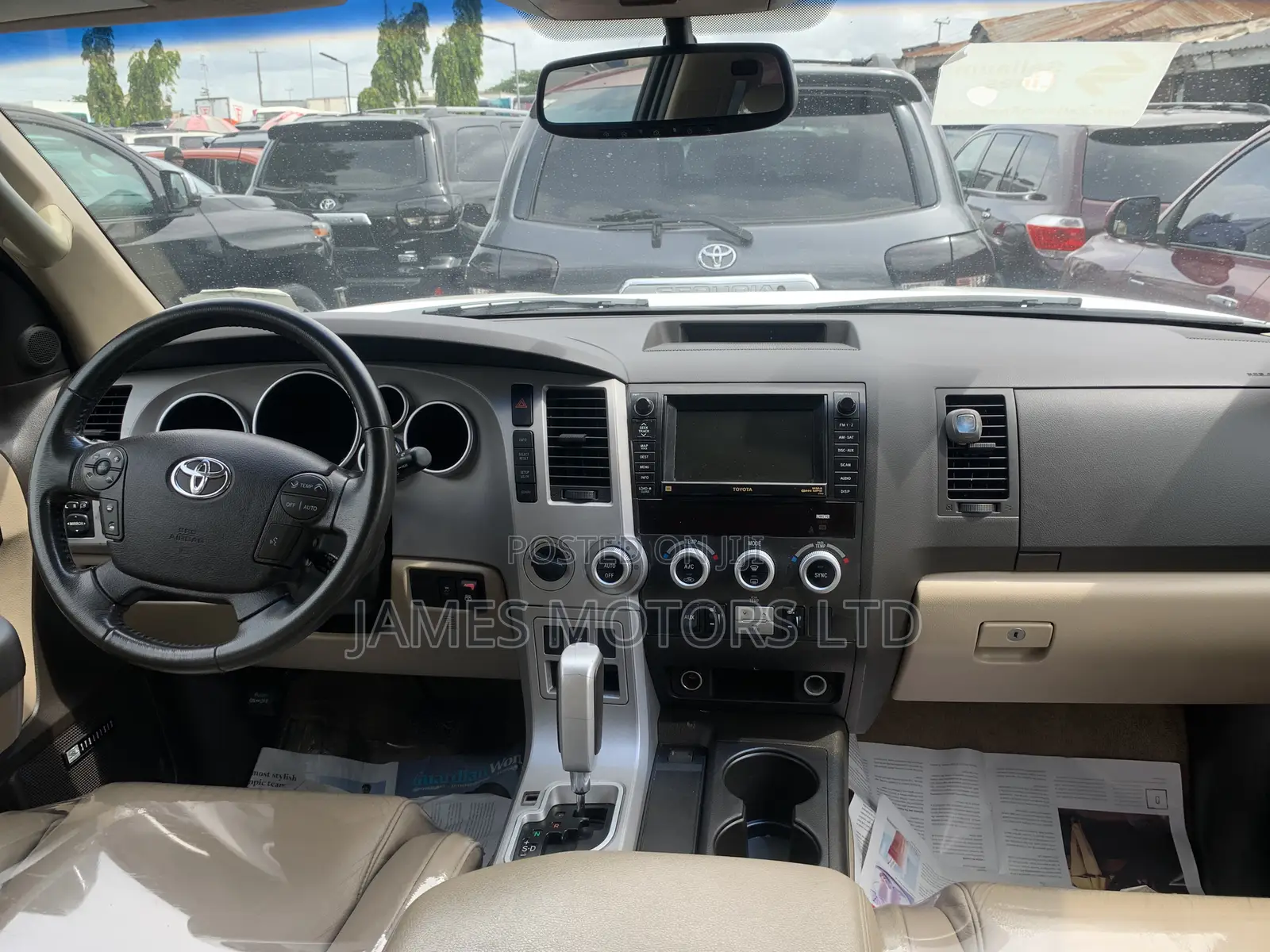 Toyota Sequoia 2010 White