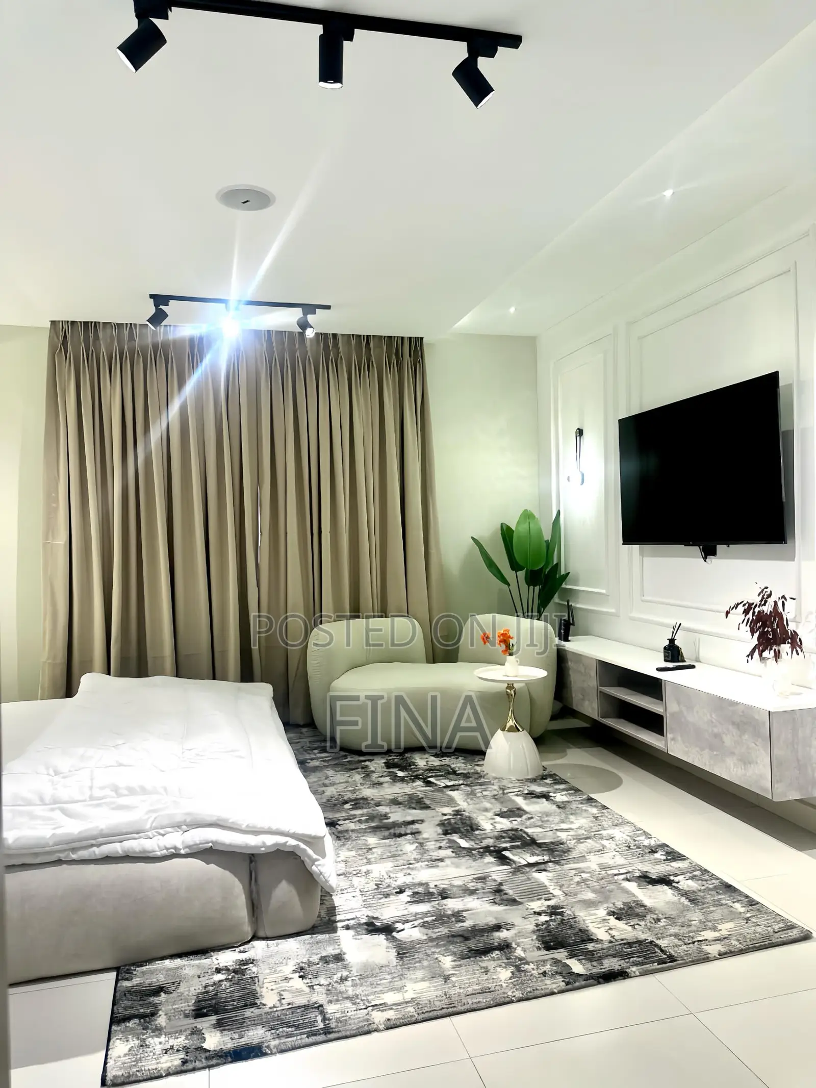 One Bedroom Apartment