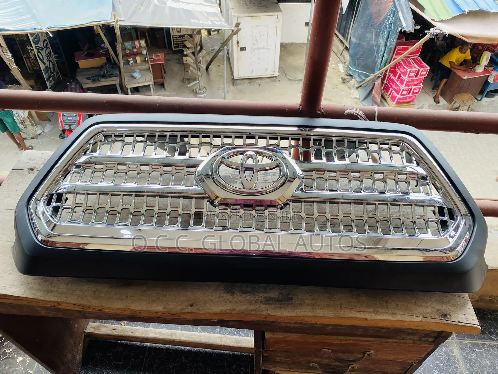 Front Grill Toyota Tacoma 2018