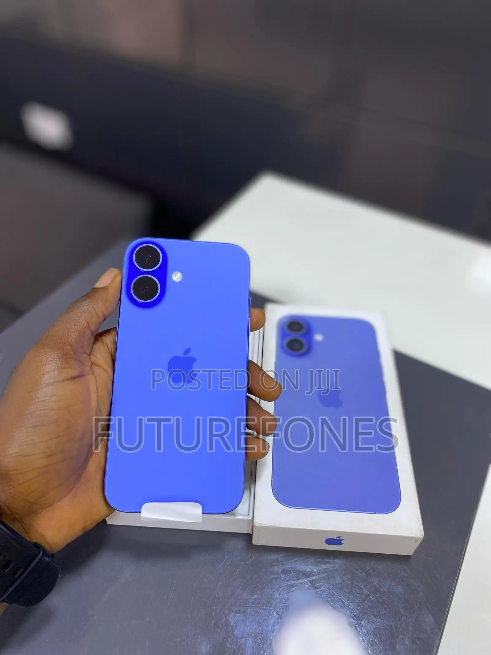 New Apple iPhone 16 128 GB Blue