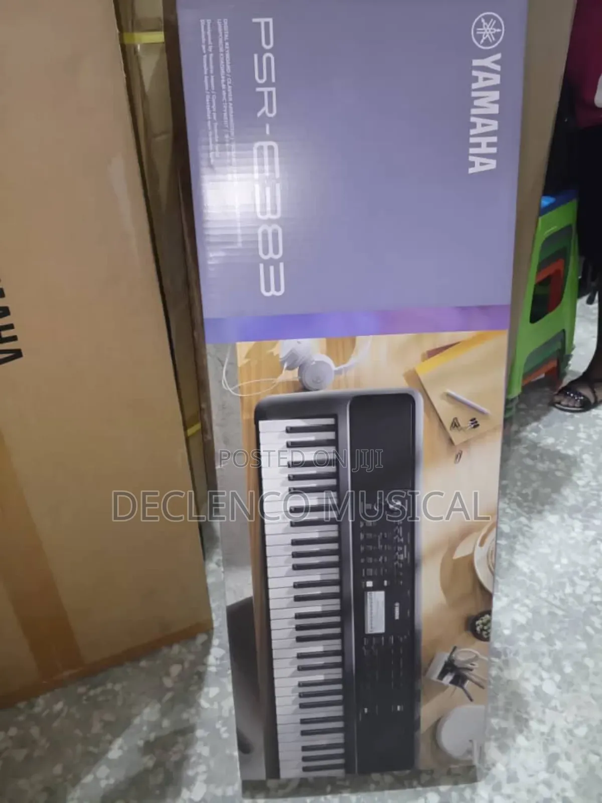 Yamaha Keyboard PSR-E383