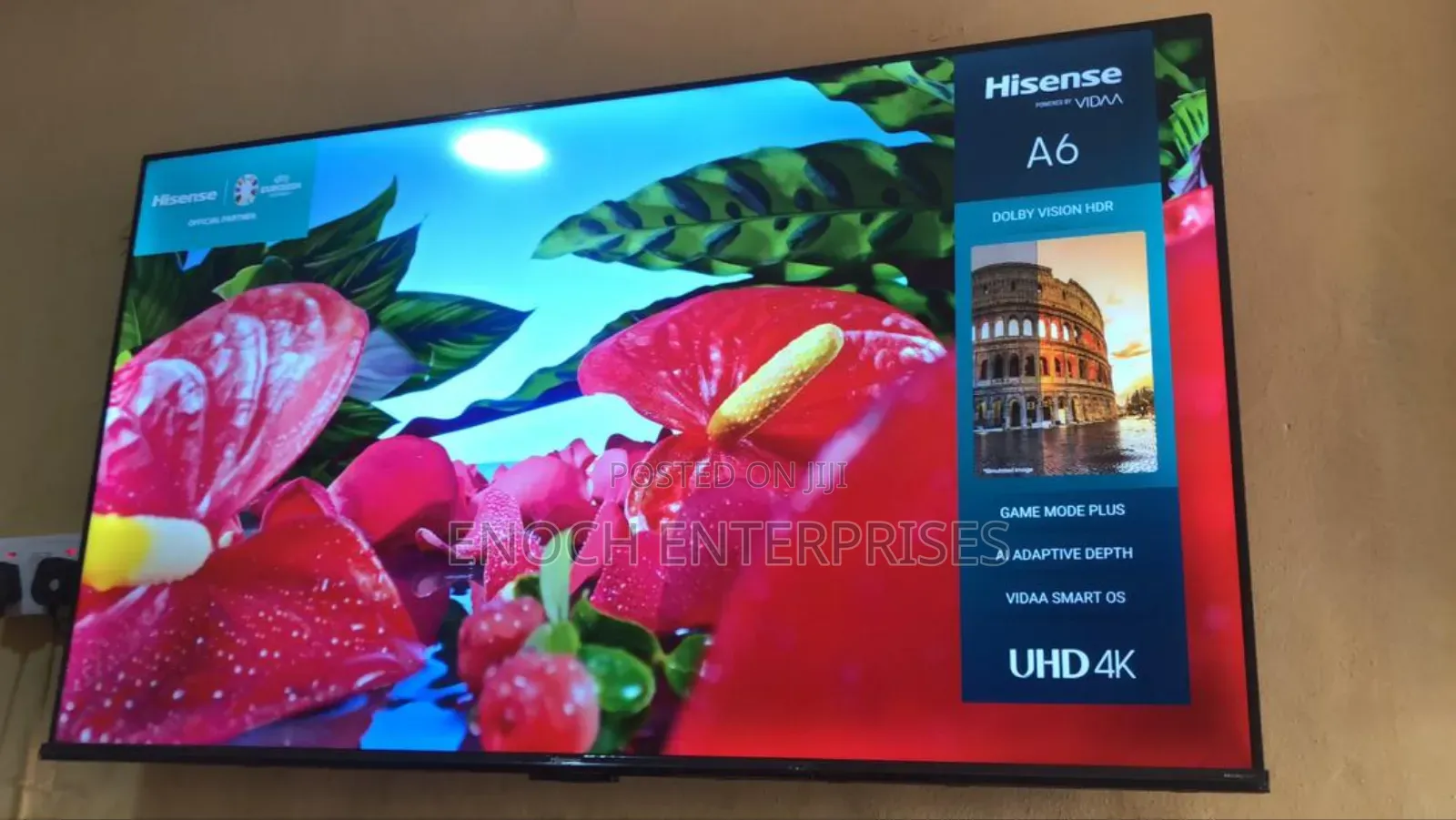 Clean 55 Inches Hisense