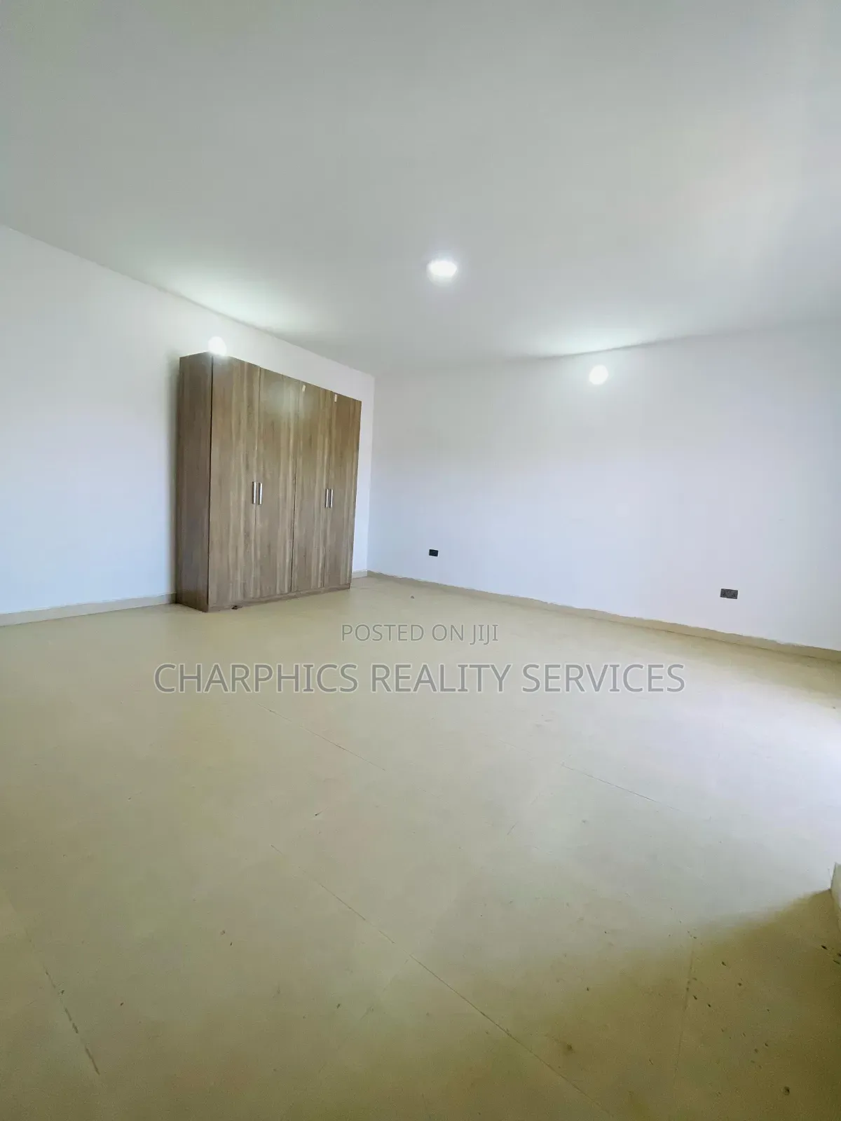 3bdrm Apartment in Anthony Village for sale