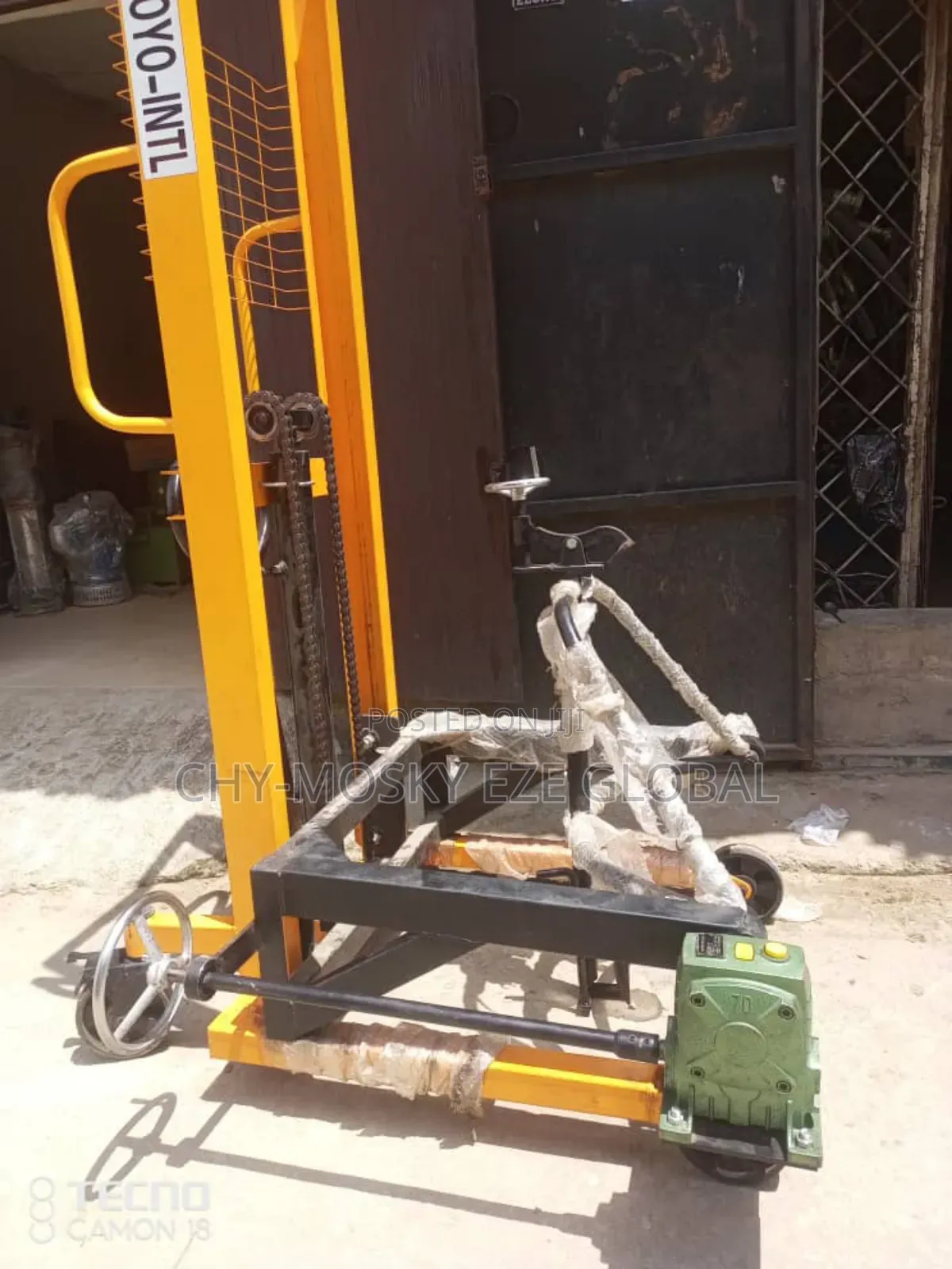 Hydraulic/Manual Drum Lifter (400kg)