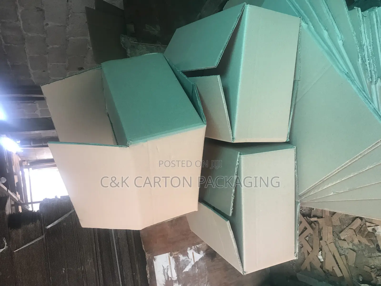 Plane Carton Box