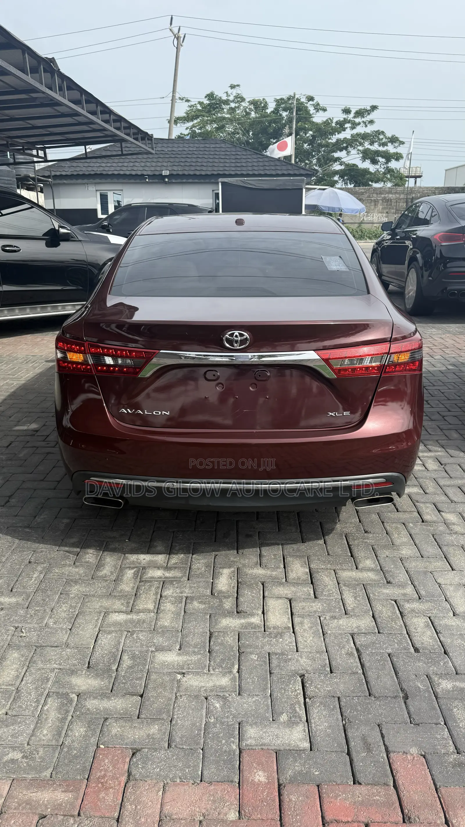 Toyota Avalon XLE Premium FWD Sedan (3.6L 6cyl 6A) 2016 Burgundy