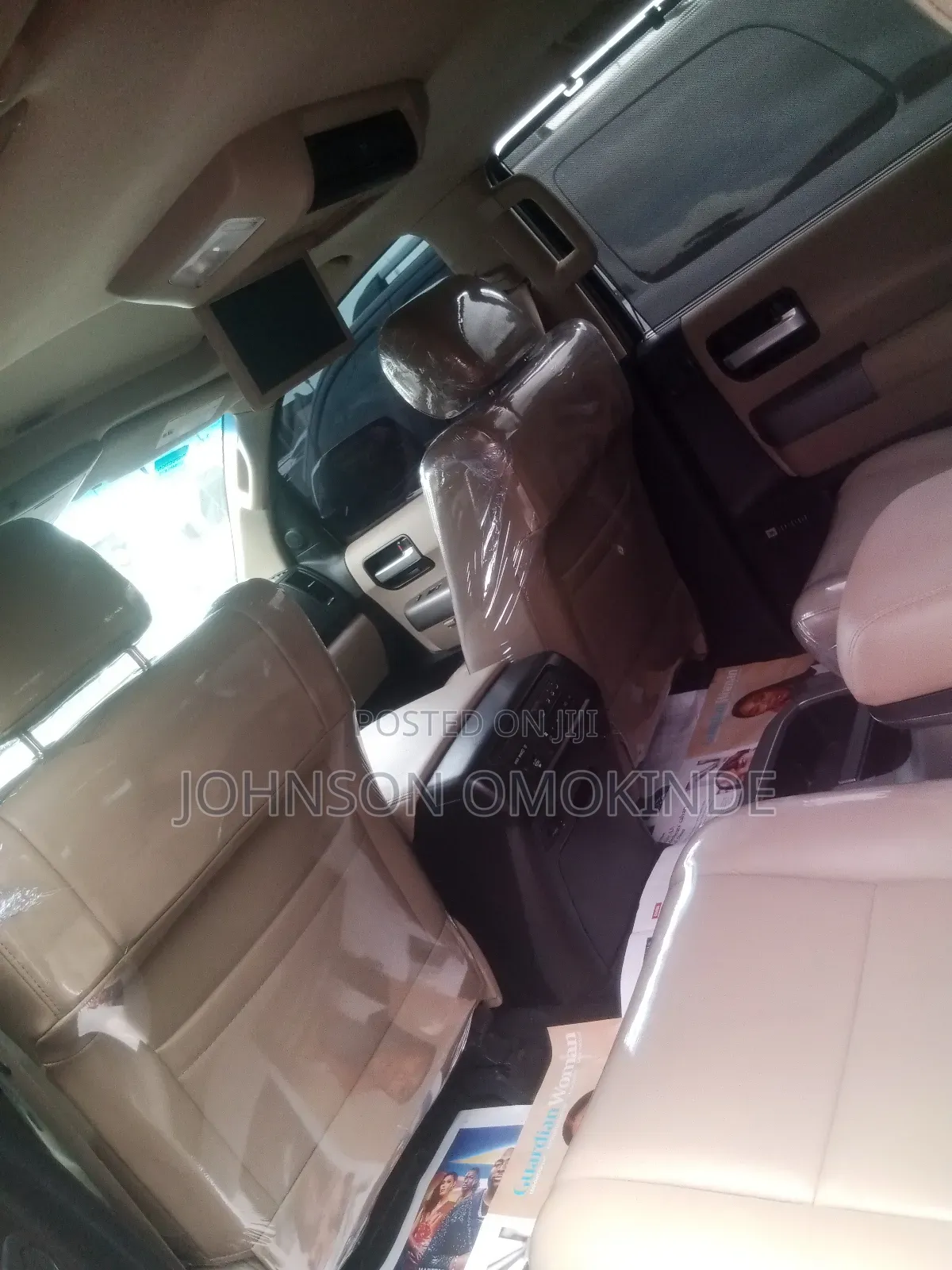 Toyota Sequoia Platinum 4dr SUV (5.7L 8cyl 6A) 2015 Brown