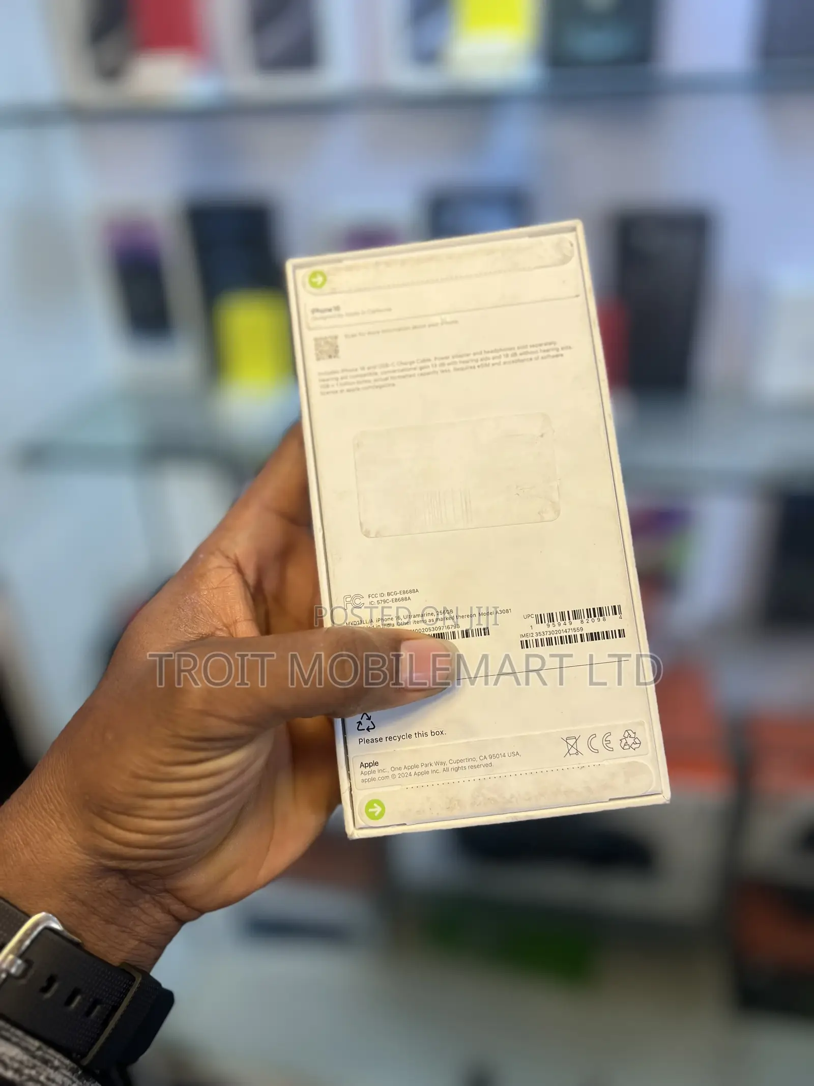New Apple iPhone 16 128 GB Blue
