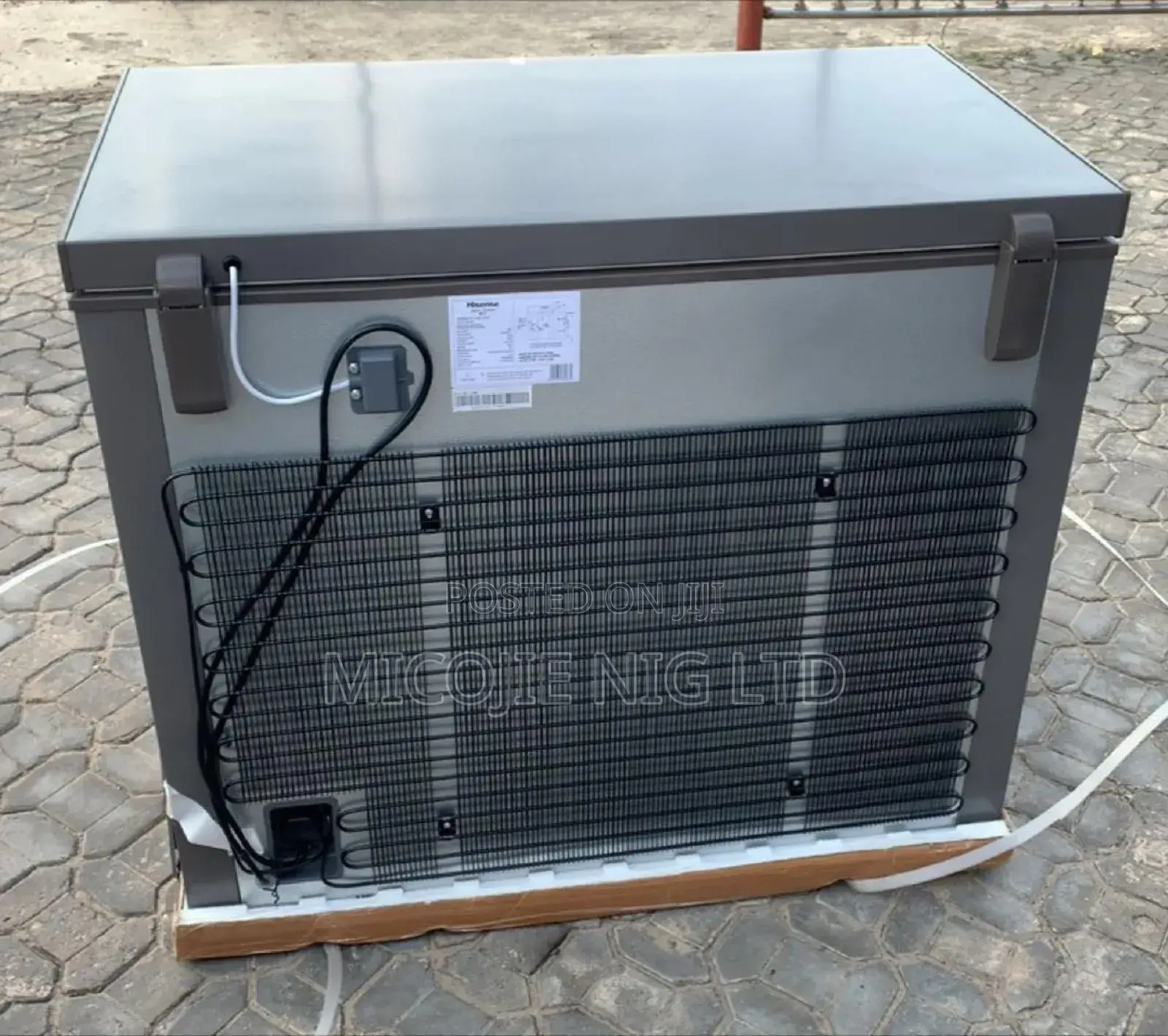 Hisense Chest Freezer 250l