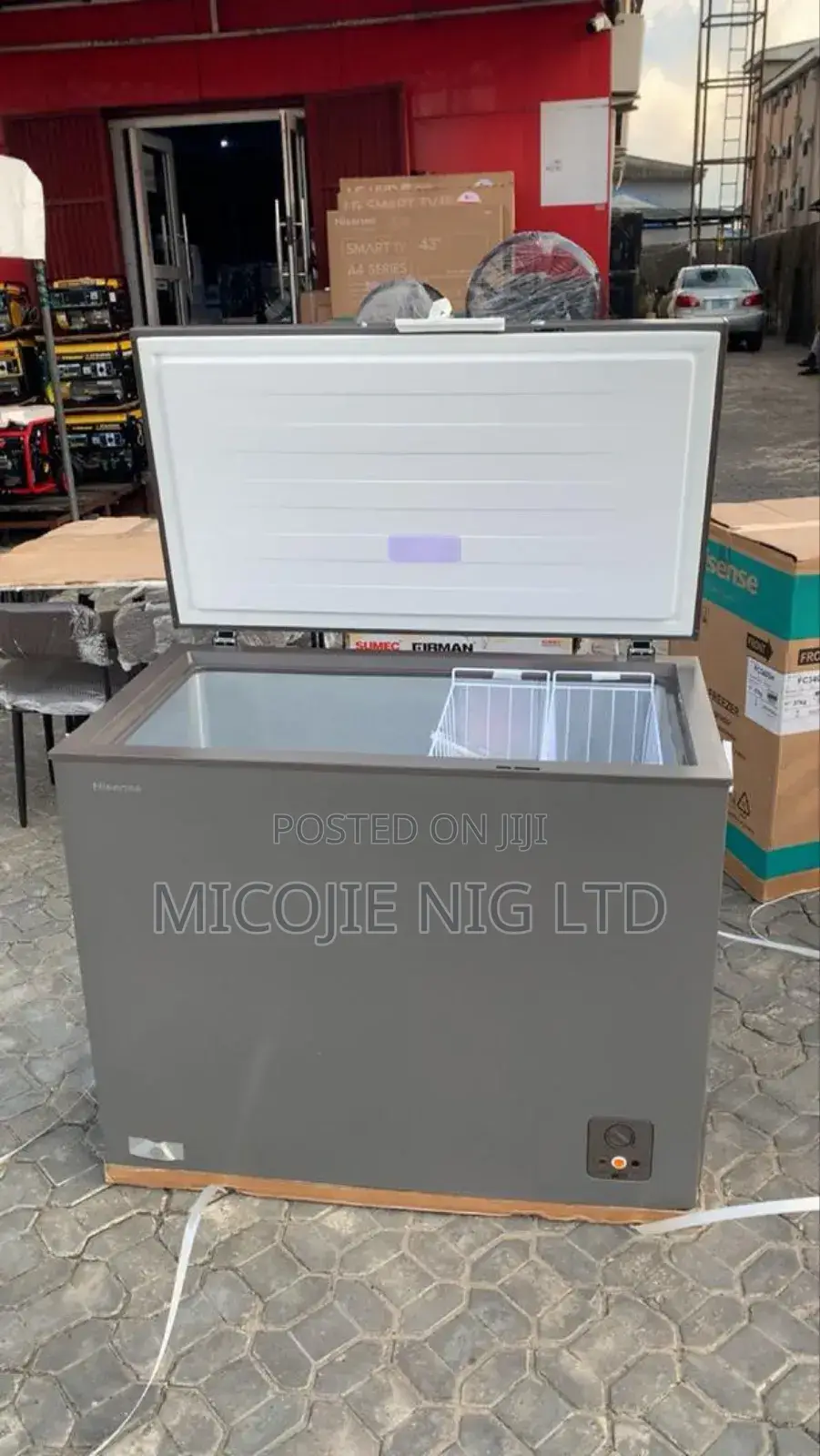 Hisense Chest Freezer 250l
