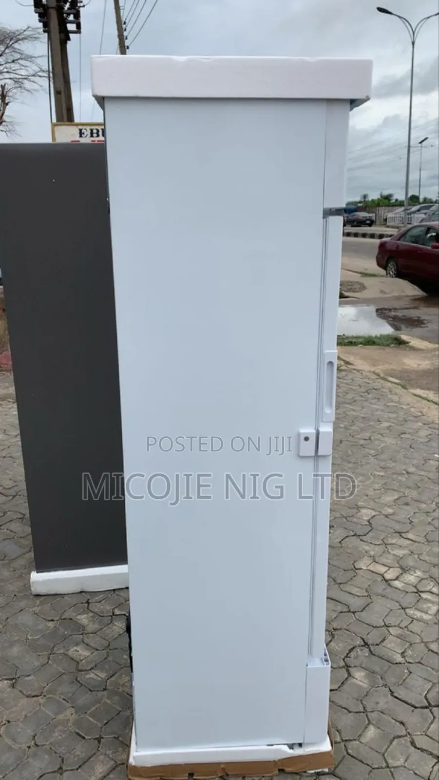 Hisense Chiller
