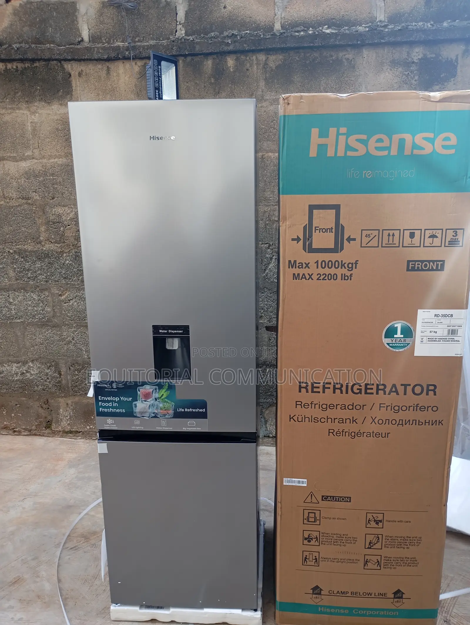 Hisense 264l Refrigerator With Bottle Holder Compartments