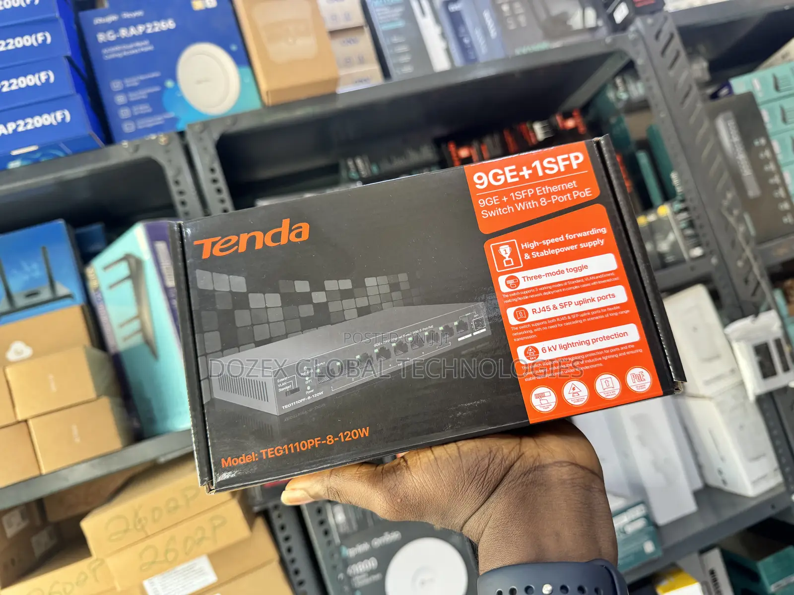 Tenda 8 Ports Gigabits And Poe Switch With Fiber Ports