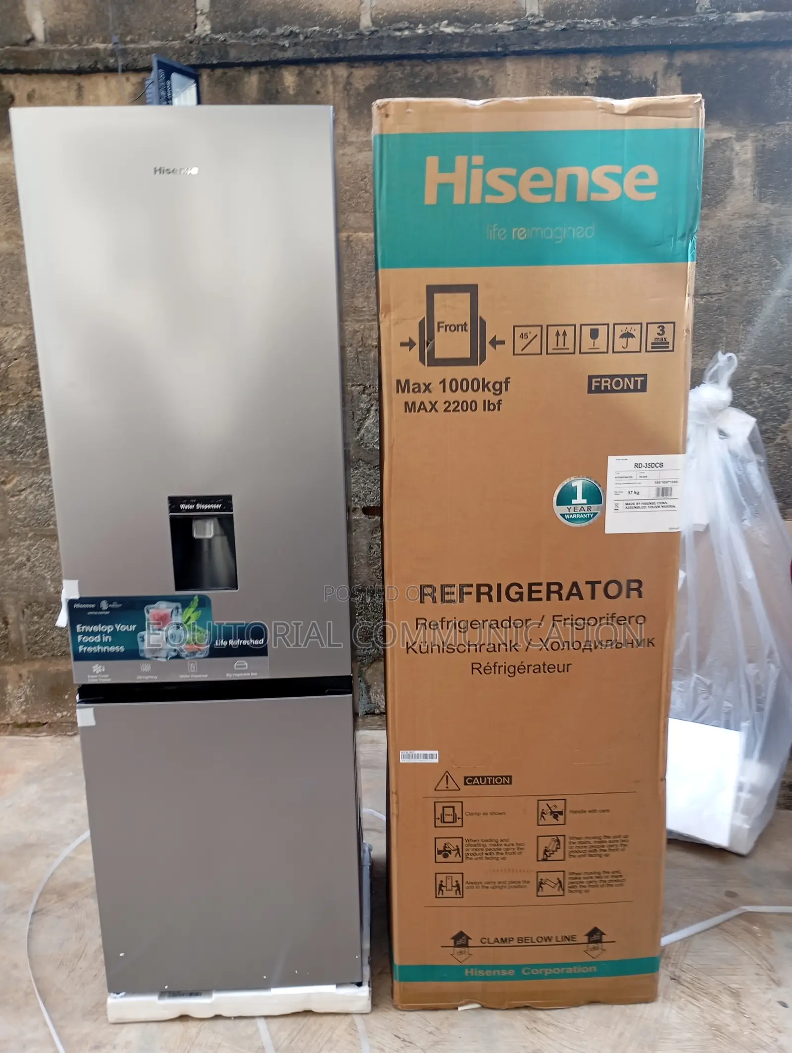 Hisense 35dcb Refrigerator With Bottle Holder Compartments