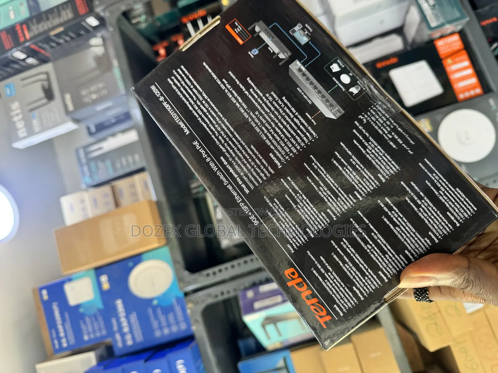 Tenda 8 Ports Gigabits And Poe Switch With Fiber Ports