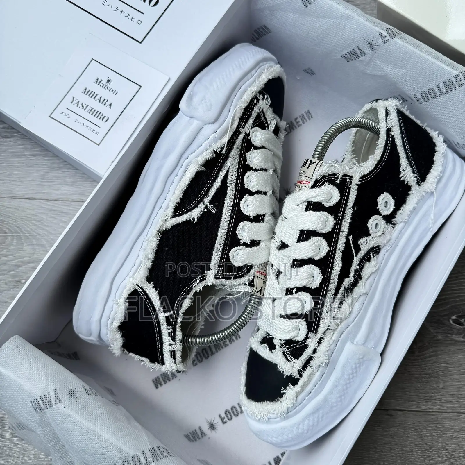 Original Maisom Mihara Yasuhiro Peterson Og Sole Sneakers