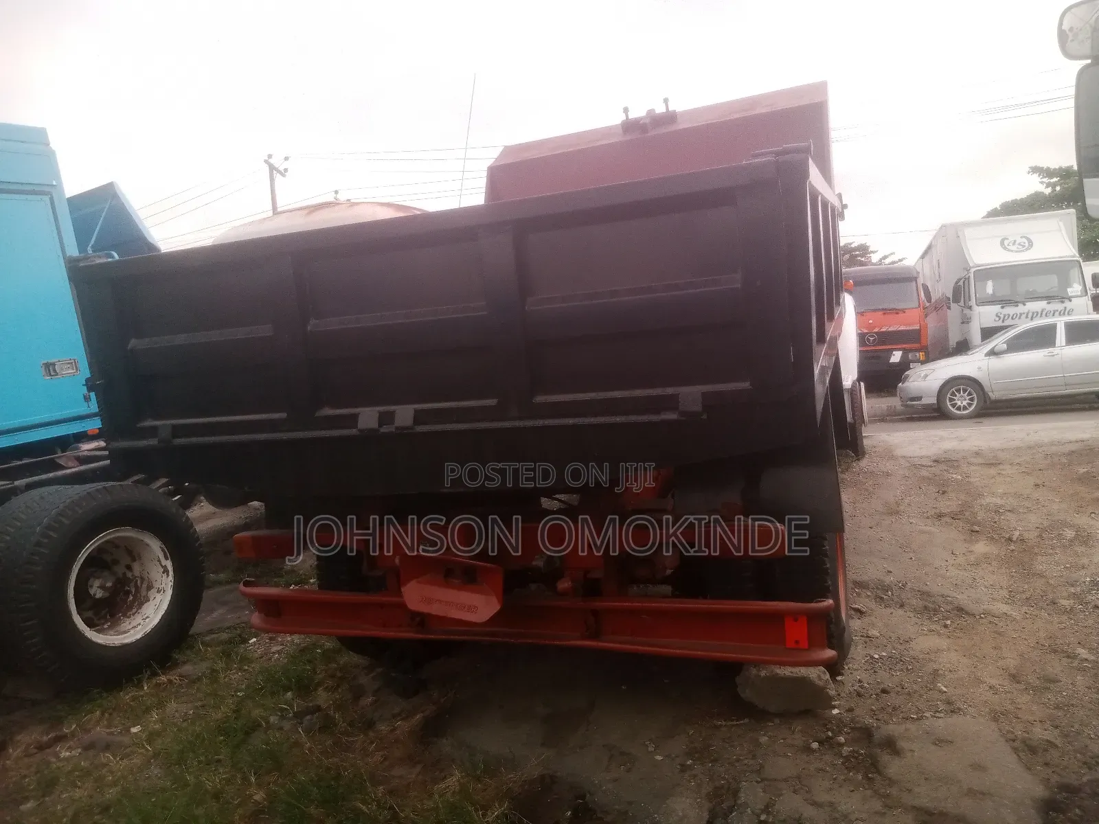 Mercedes Tipper