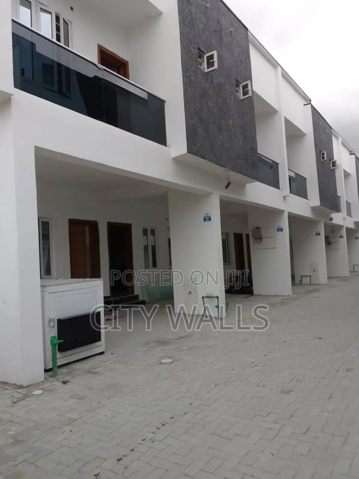3bdrm Townhouse / Terrace in Abraham Adesanya for rent
