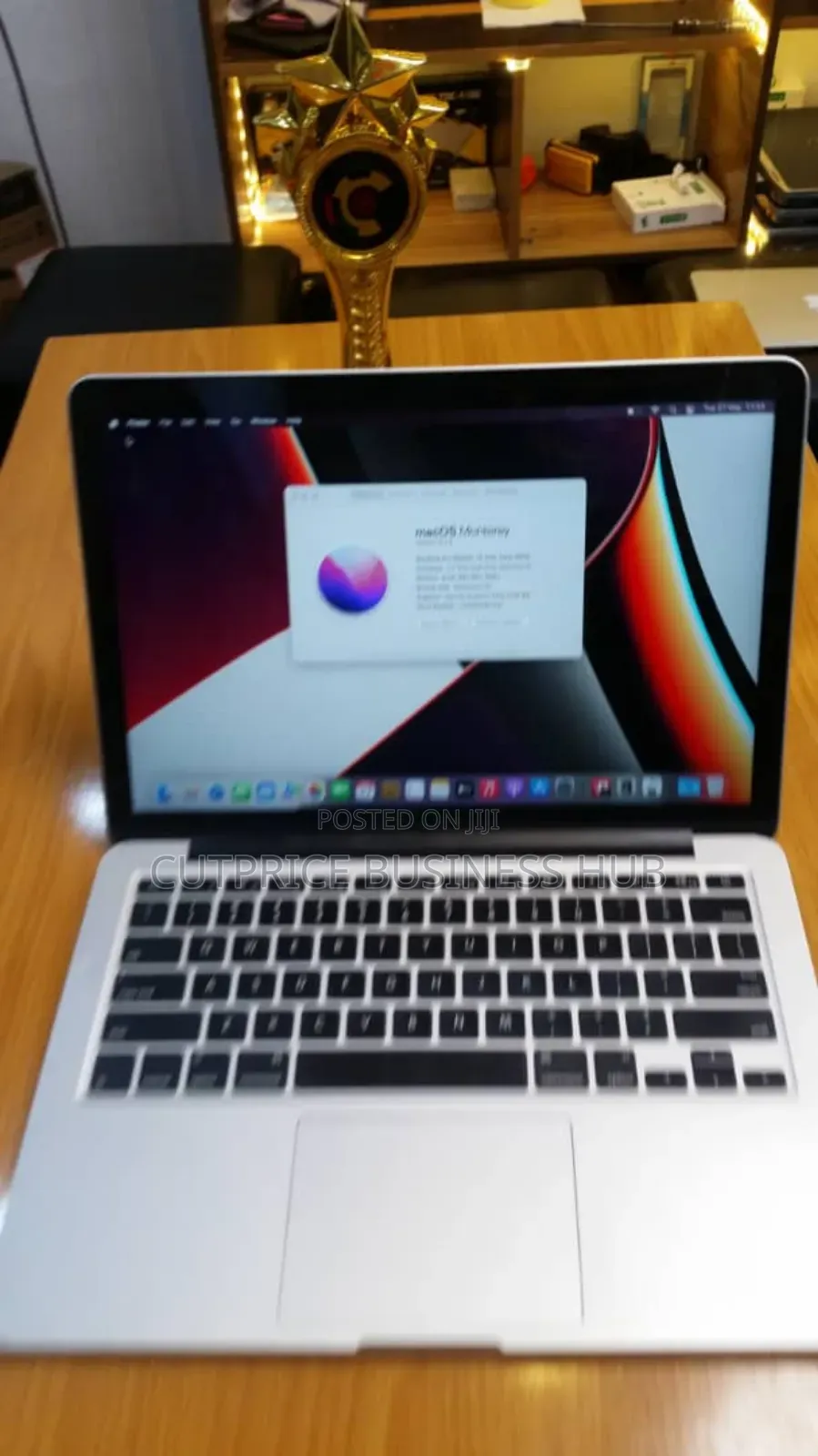 Laptop Apple MacBook Pro 2015 8GB Intel Core I5 SSD 256GB