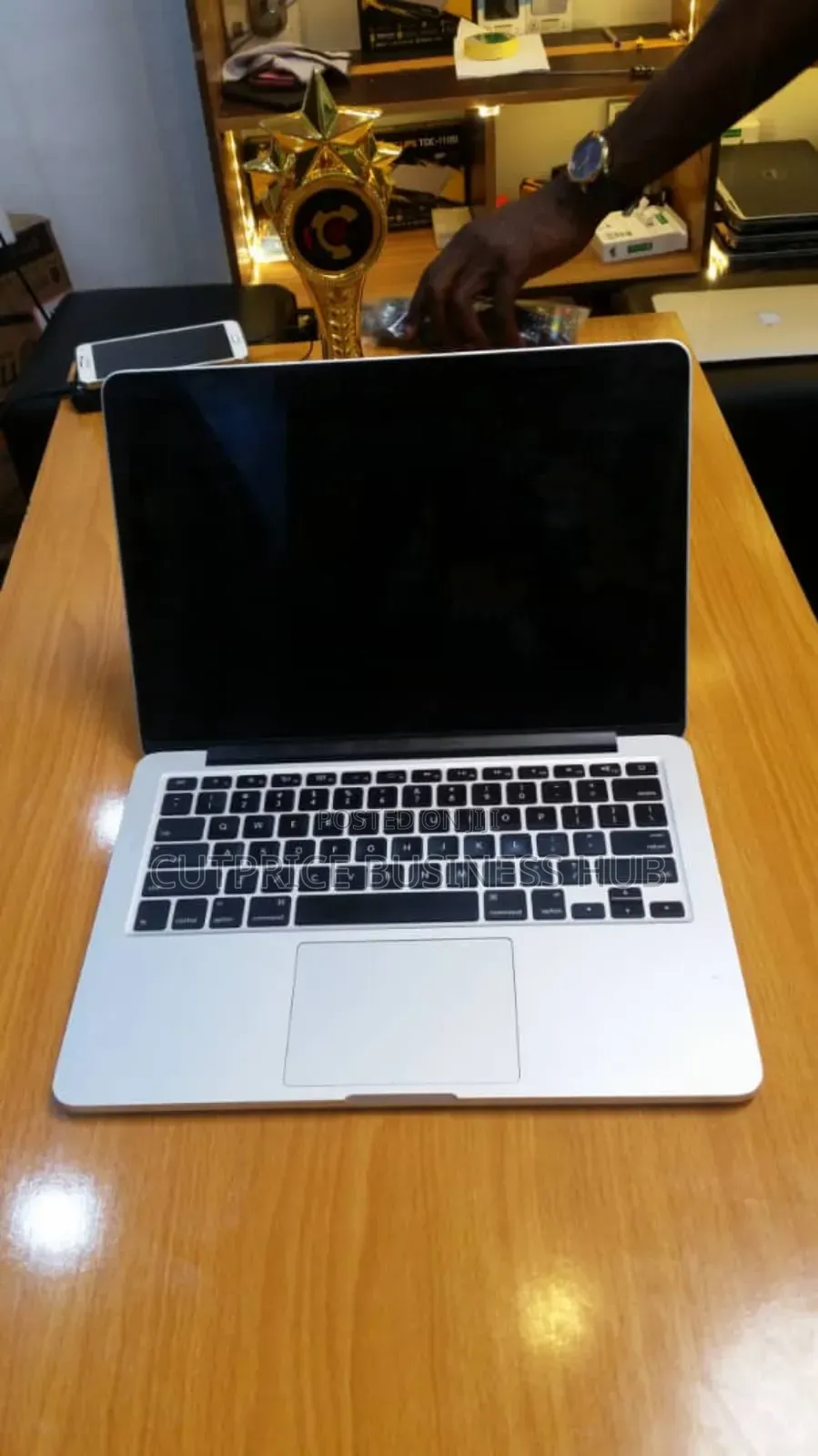 Laptop Apple MacBook Pro 2015 8GB Intel Core I5 SSD 256GB