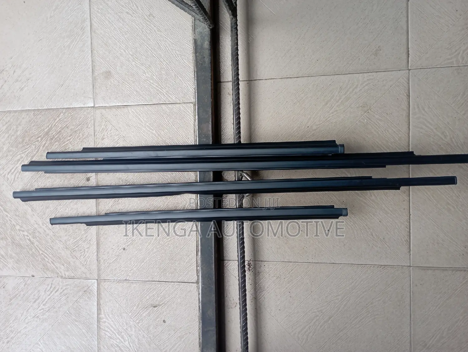 Door Crome Toyota Yaris 2008
