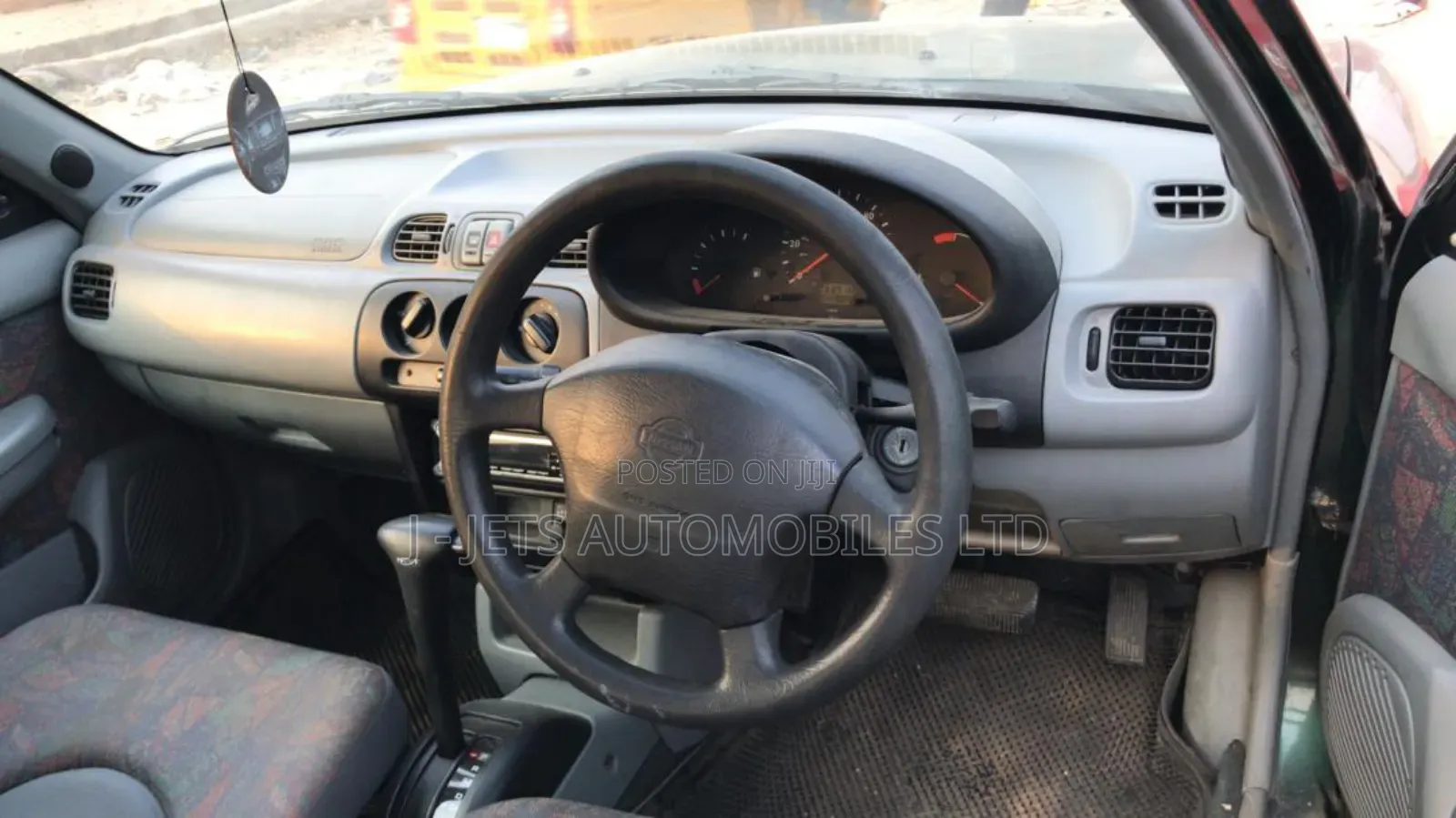 Nissan Micra 2002 Green