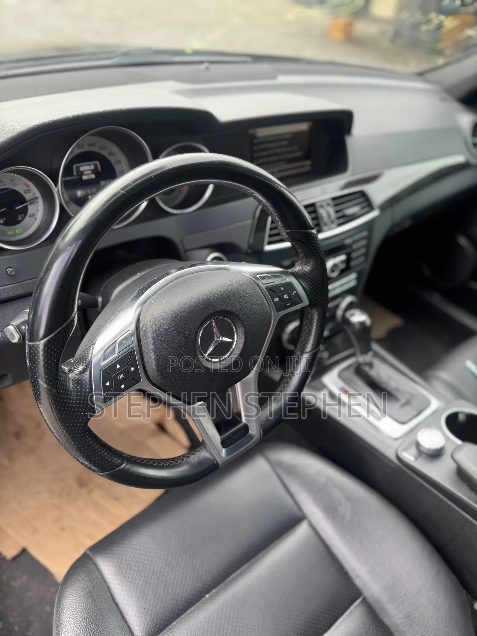 Mercedes-Benz C300 2008 Black