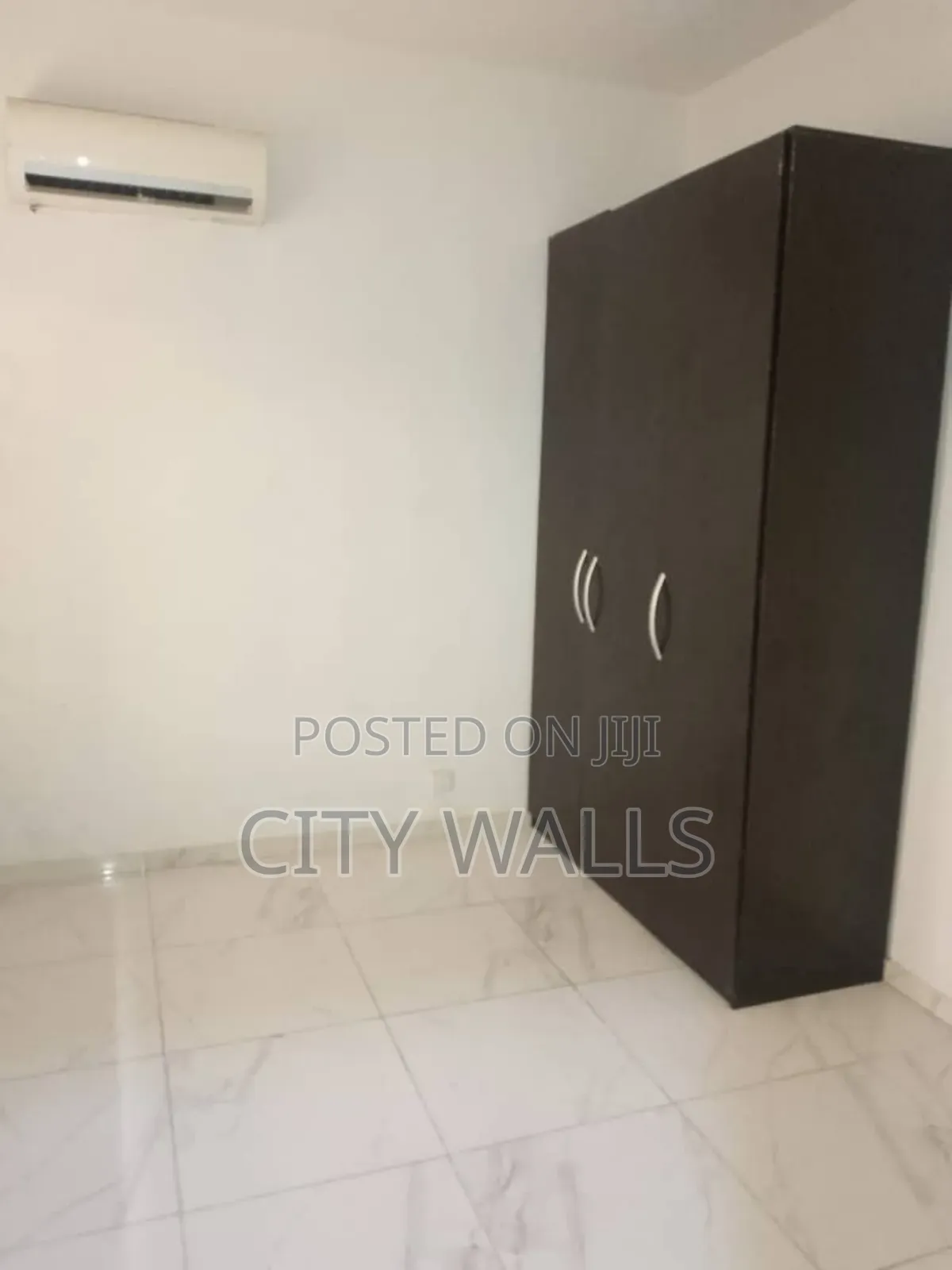 2bdrm Block of Flats in Lekki Phase 1 for rent