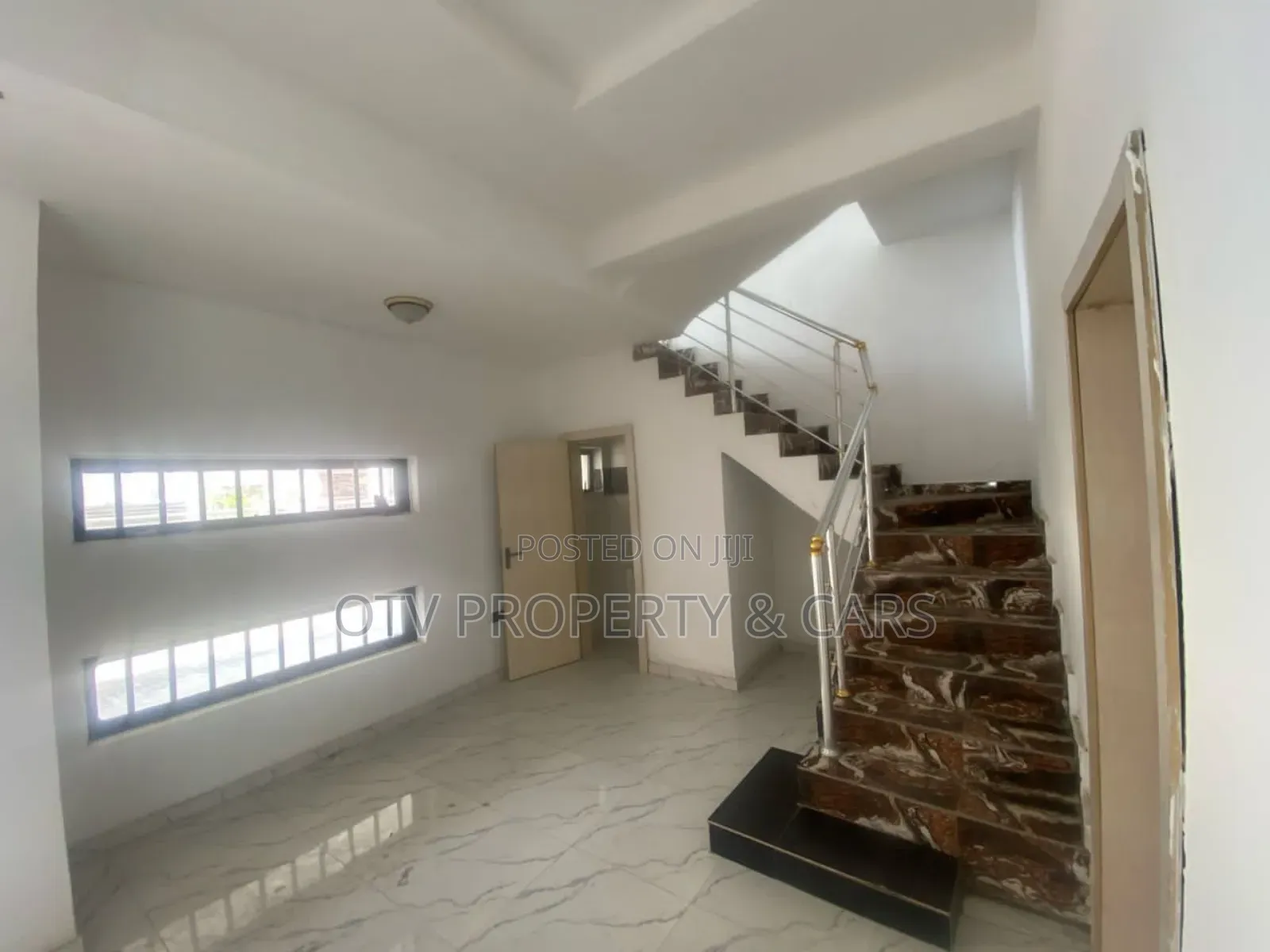 Furnished 4bdrm Duplex in Agungi for sale