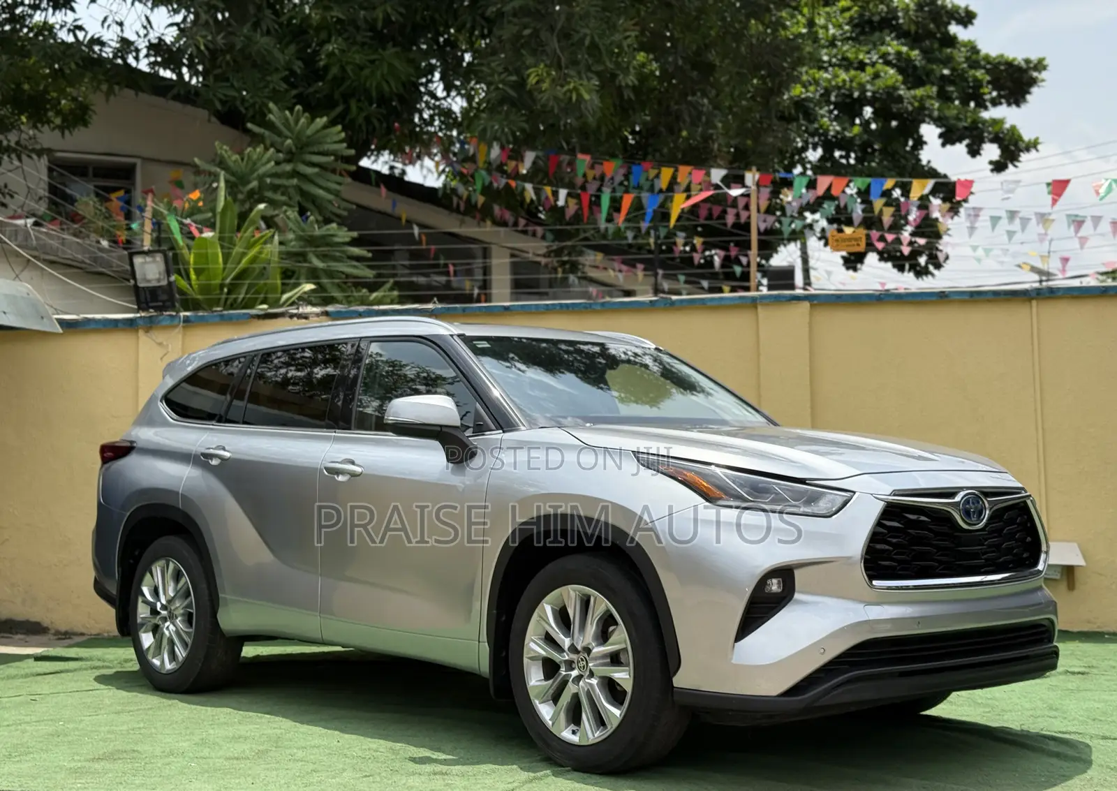 Toyota Highlander Limited AWD 2020 Silver