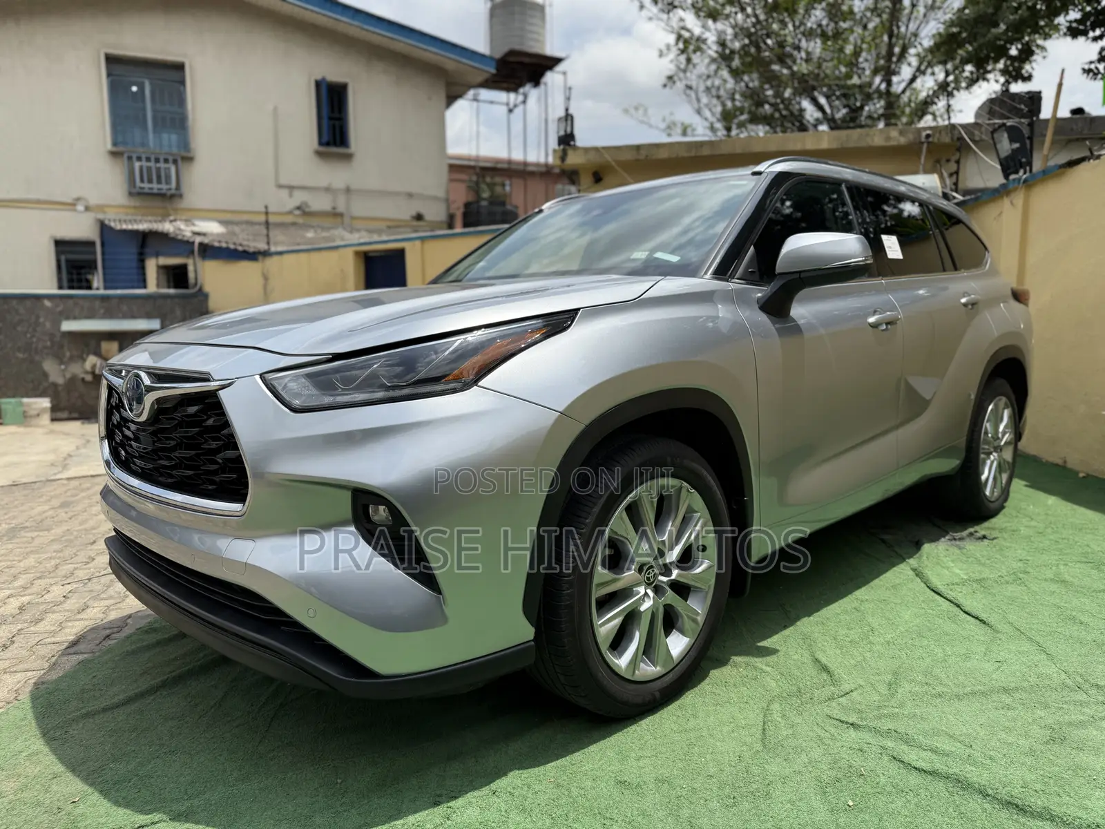 Toyota Highlander Limited AWD 2020 Silver