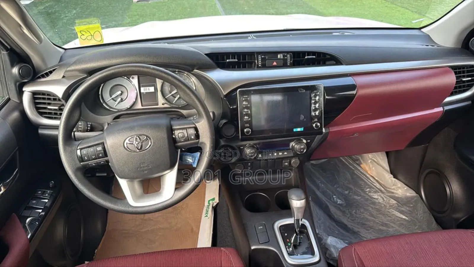 New Toyota Hilux 2024 White
