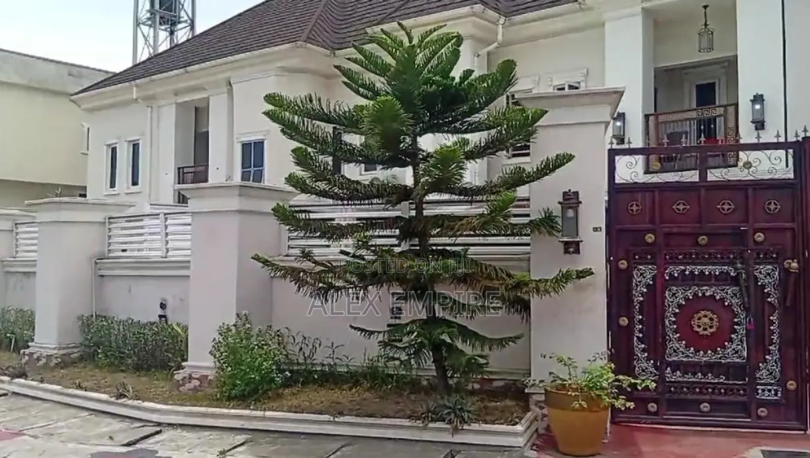 6bdrm Duplex in Amuwo-Odofin for sale
