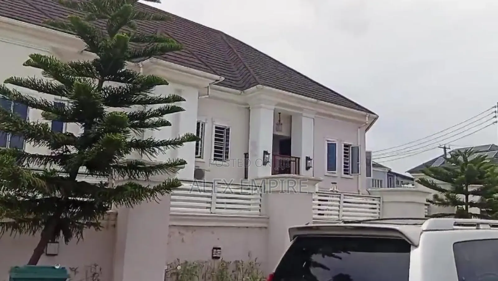 6bdrm Duplex in Amuwo-Odofin for sale