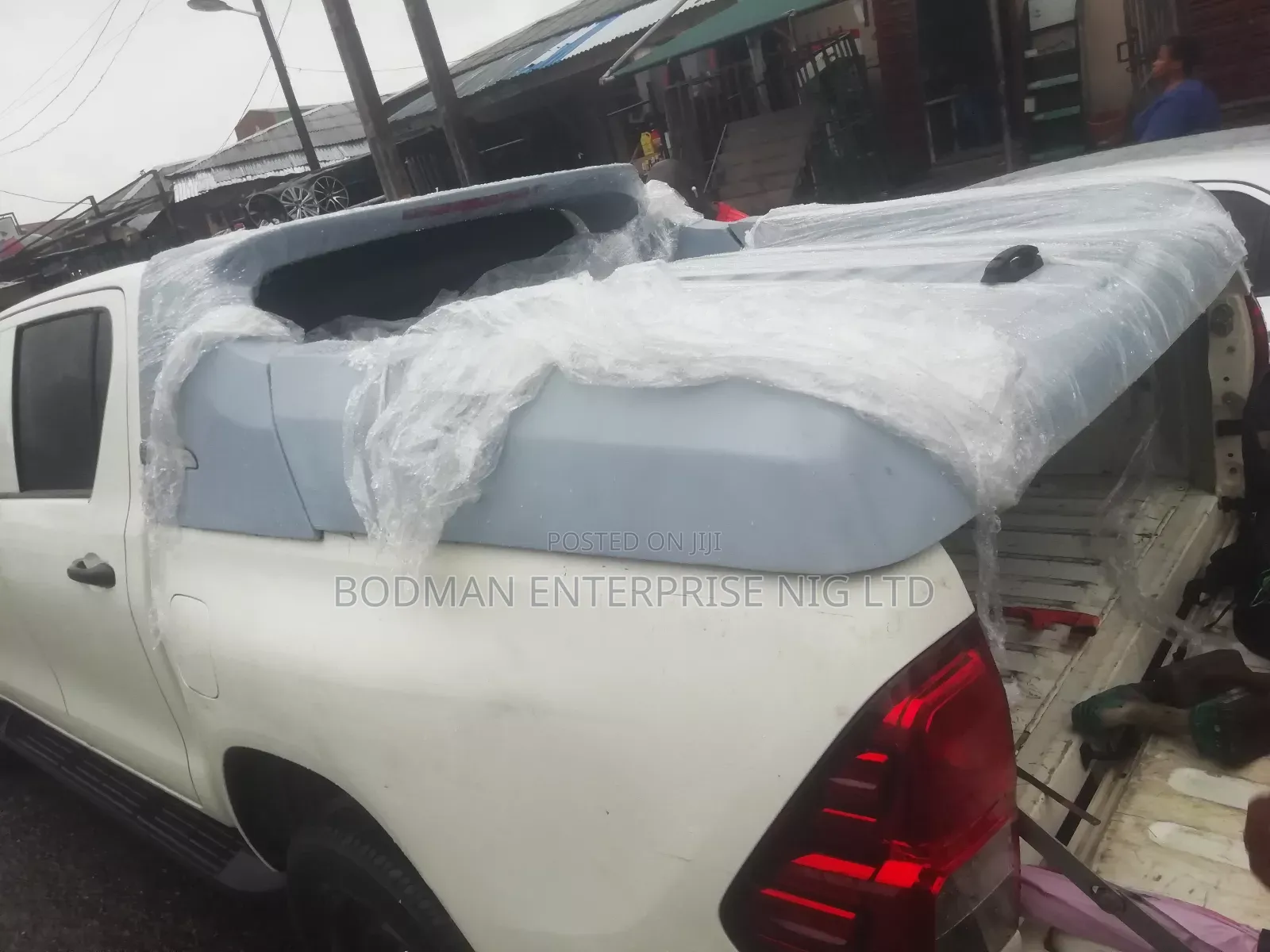 Booth Cover for Toyota Hilux *, /==_5