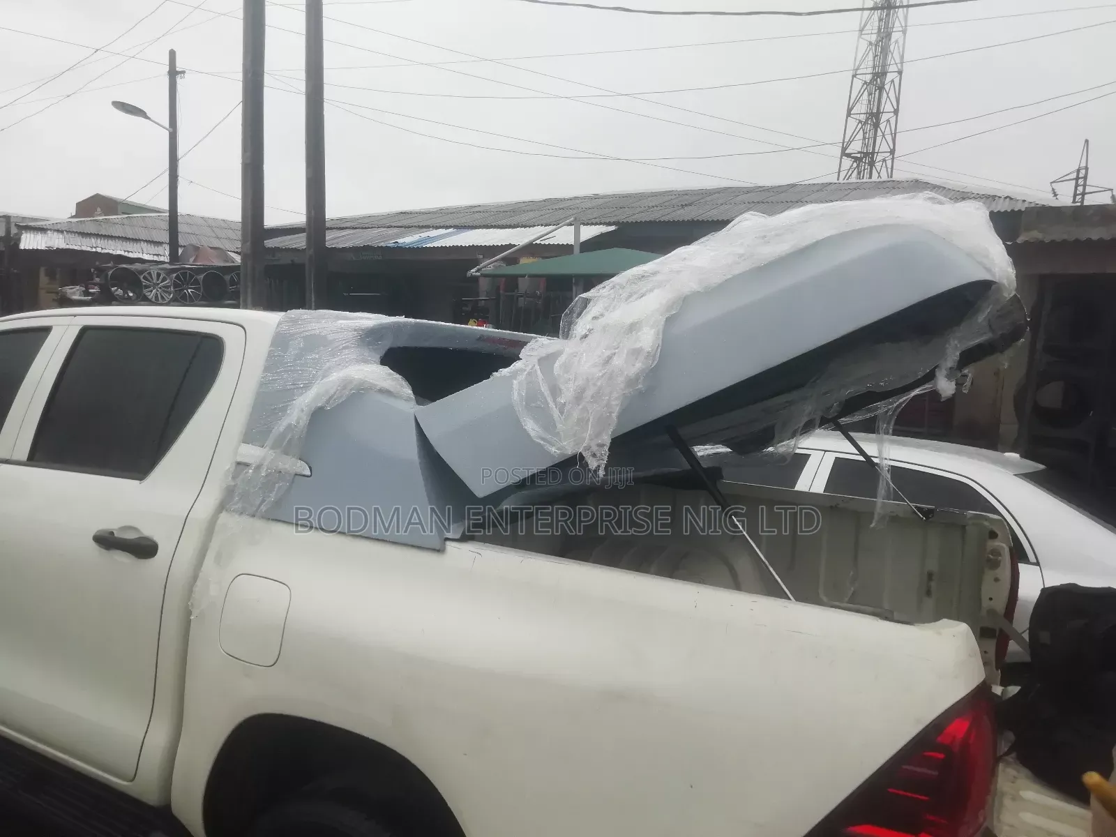 Booth Cover for Toyota Hilux *, /==_5