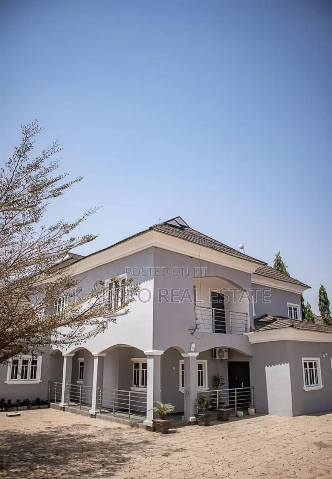 4bdrm Duplex in Gaa Akanbi, Ilorin South for sale