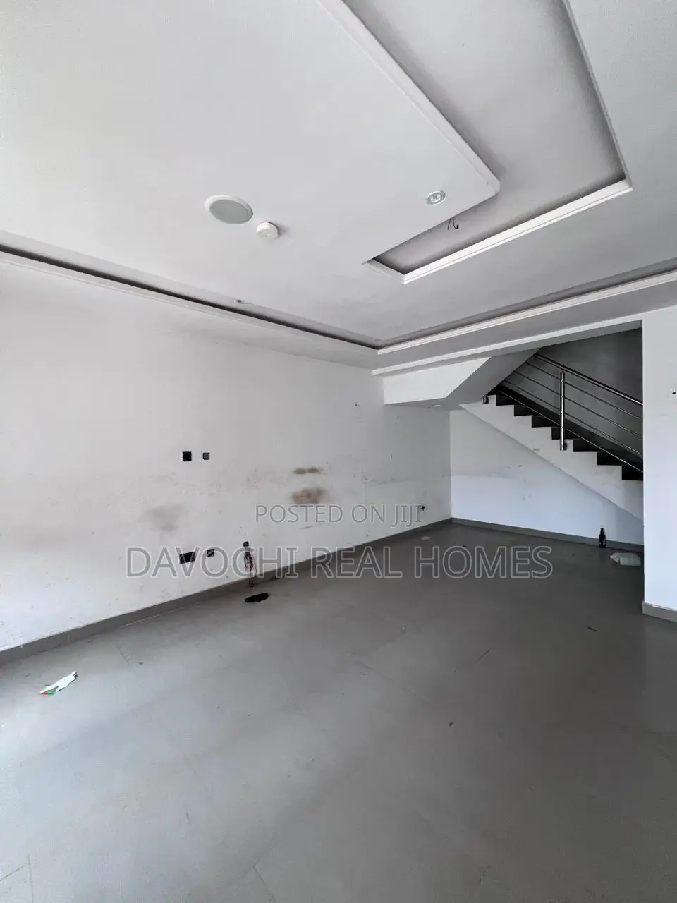 3bdrm Duplex in Orchid Road, Lekki Phase 2 for rent
