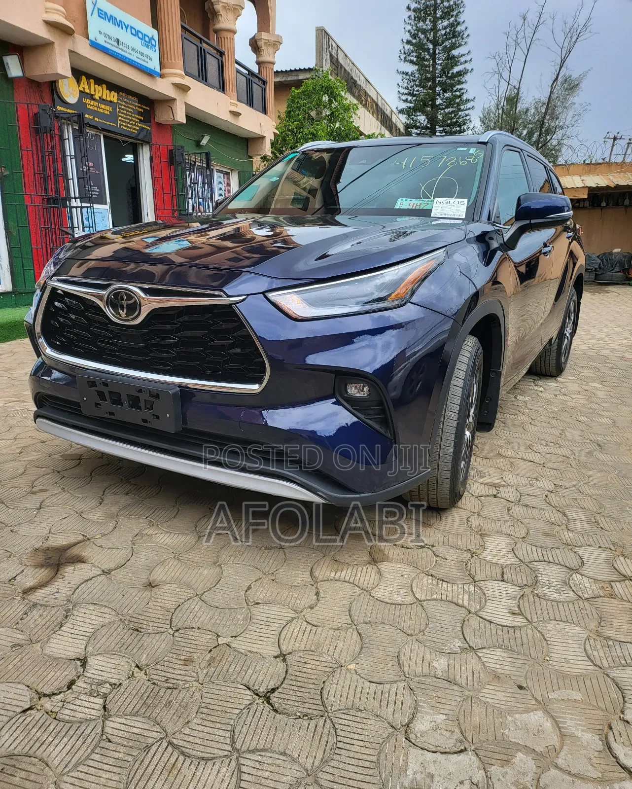 Toyota Highlander XLE 2021 Blue