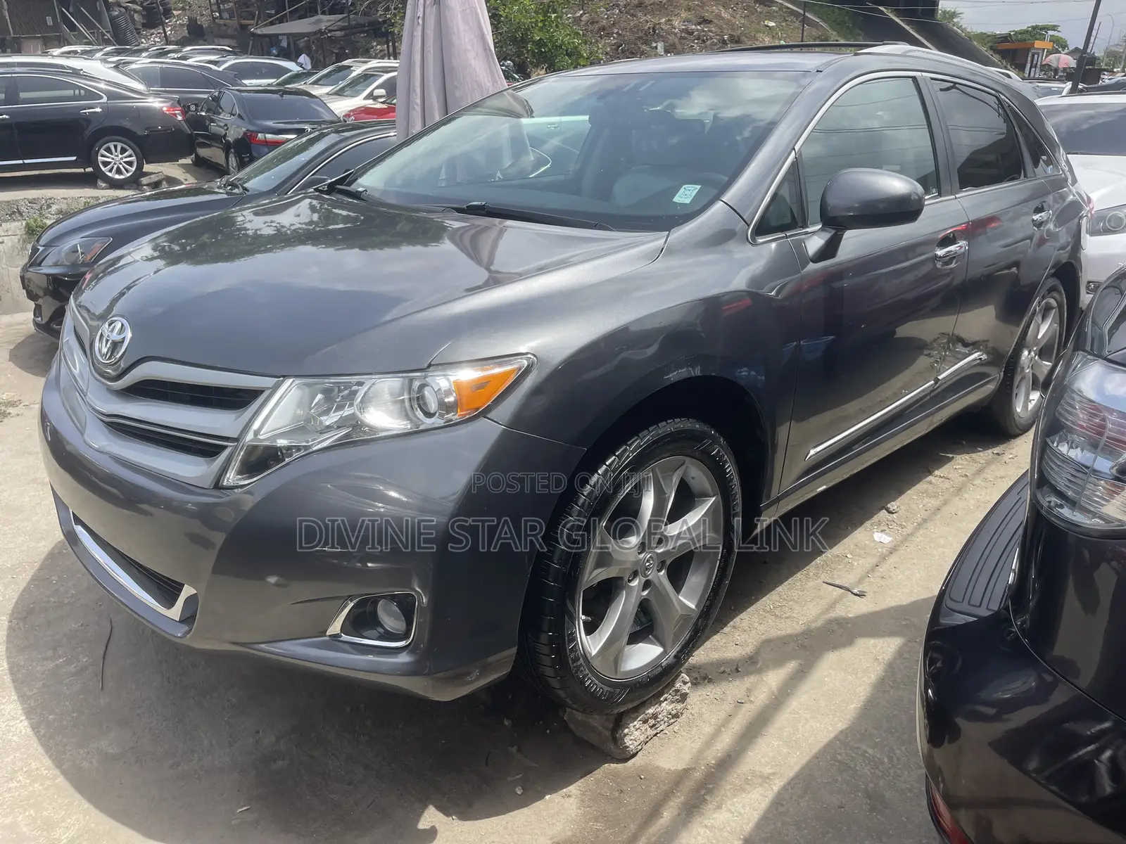Toyota Venza V6 2010 Silver