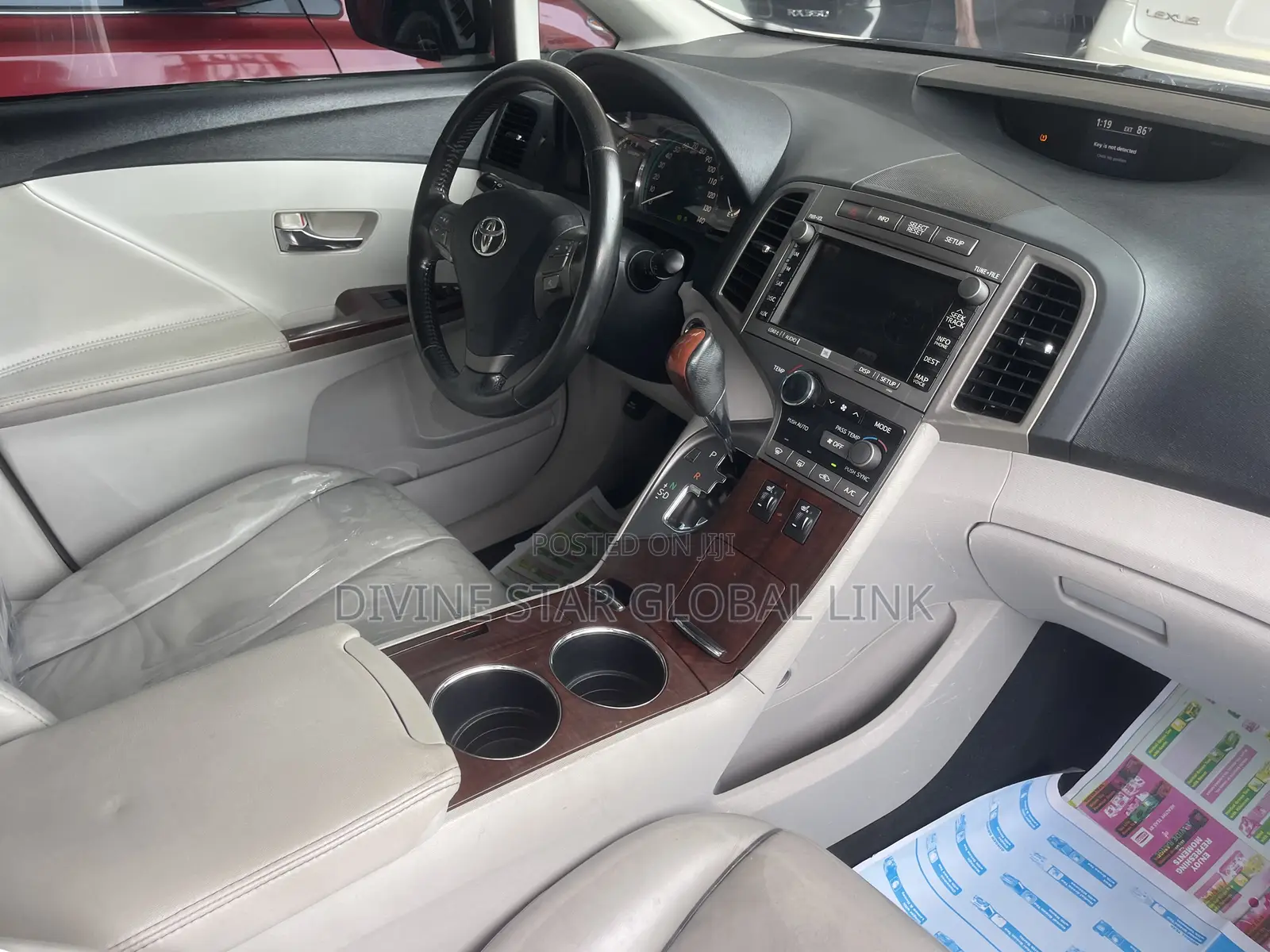 Toyota Venza V6 AWD 2012 Off white
