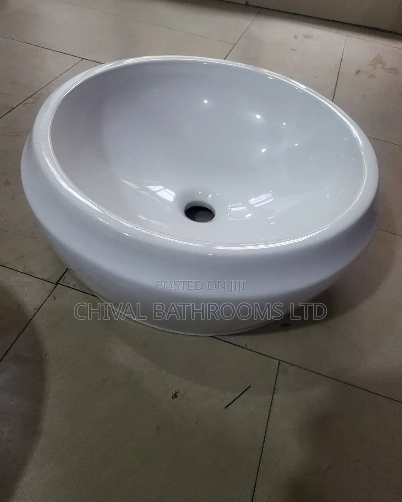 Twyford Visit Round Basin 46cm