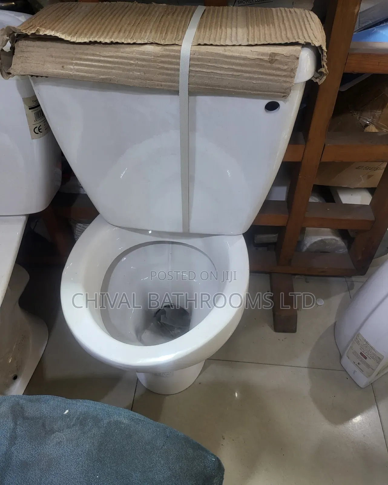 Lecico Atlas England Hanging Wc