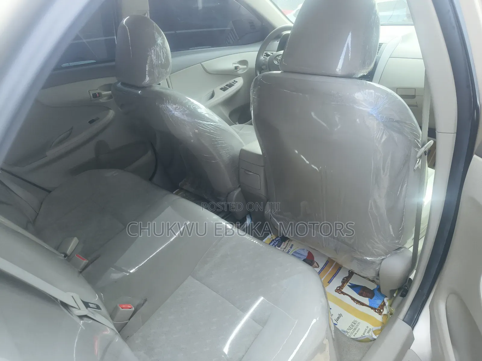 Toyota Corolla LE 4dr Sedan (1.8L 4cyl 4A) 2010 Gold
