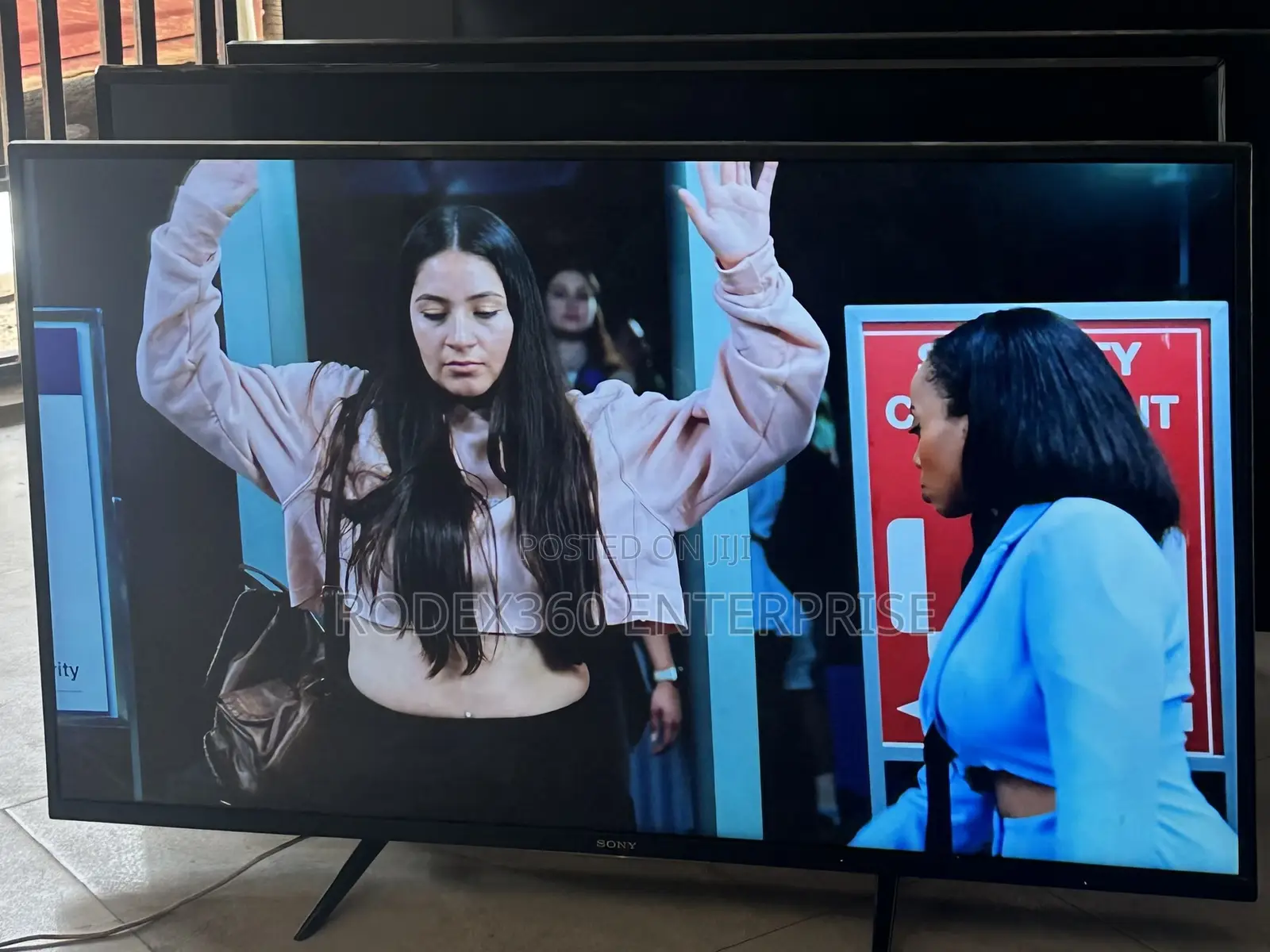 43” Uk Used Sony Smart Tv