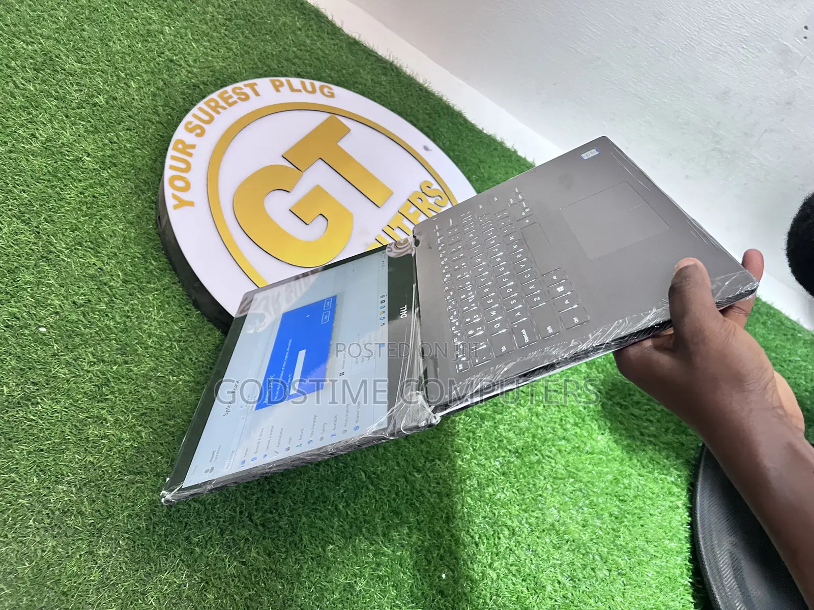 New Laptop Dell Latitude 3400 8GB Intel Core I5 SSD 256GB