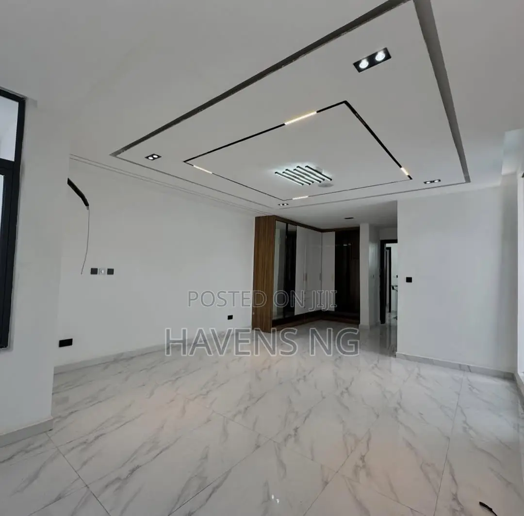 4bdrm Duplex in Ikate for sale