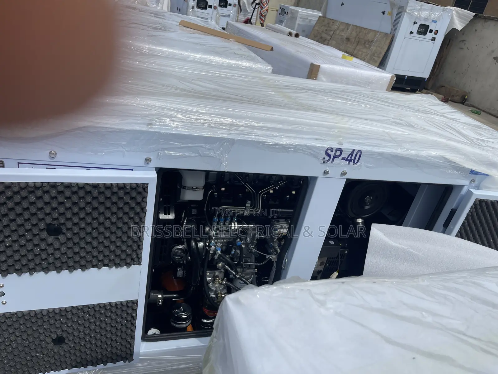 Original England Perkins Soundproof Diesel Generator 40kva