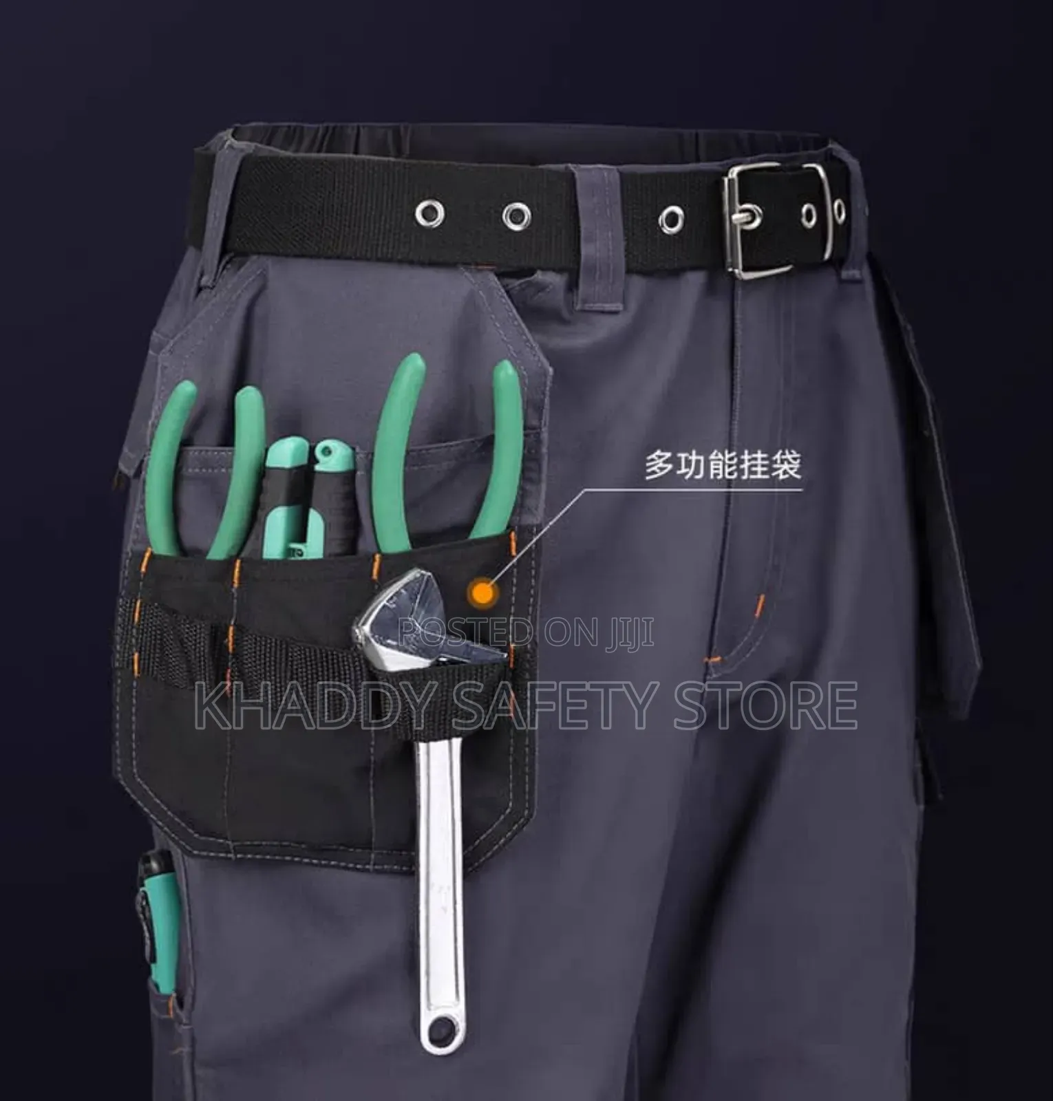 Multi-pocketed Workwear Trouser With Knee Pad